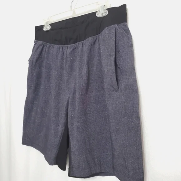 Lululemon T.H.E. Training Shorts Lined XL - Picture 2 of 7